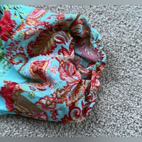 Fig & Flower blouse. Size medium. EUC - Picture 5 of 10